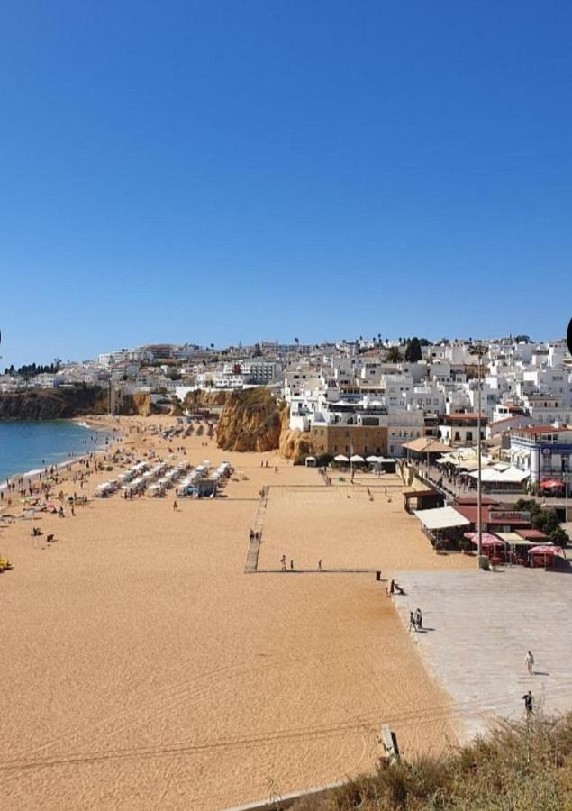 Apartmán Simpatico Apartamento Com Piscina Em Albufeira Exteriér fotografie